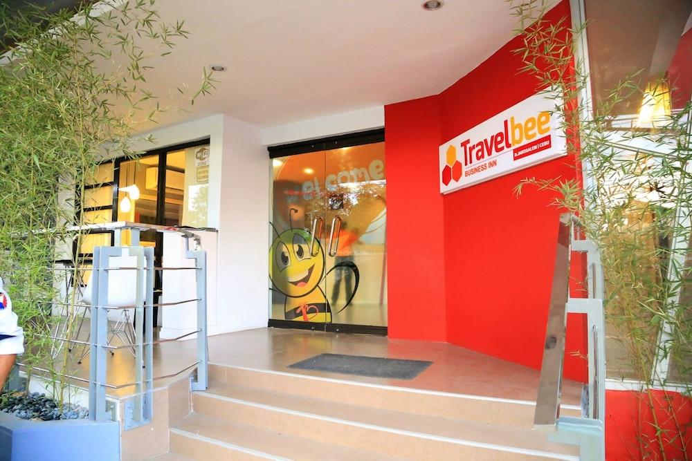 Travelbee Fuente Inn Cebu Exterior photo